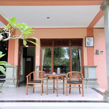 Hotel Gusti Rai House à Ubud Extérieur photo