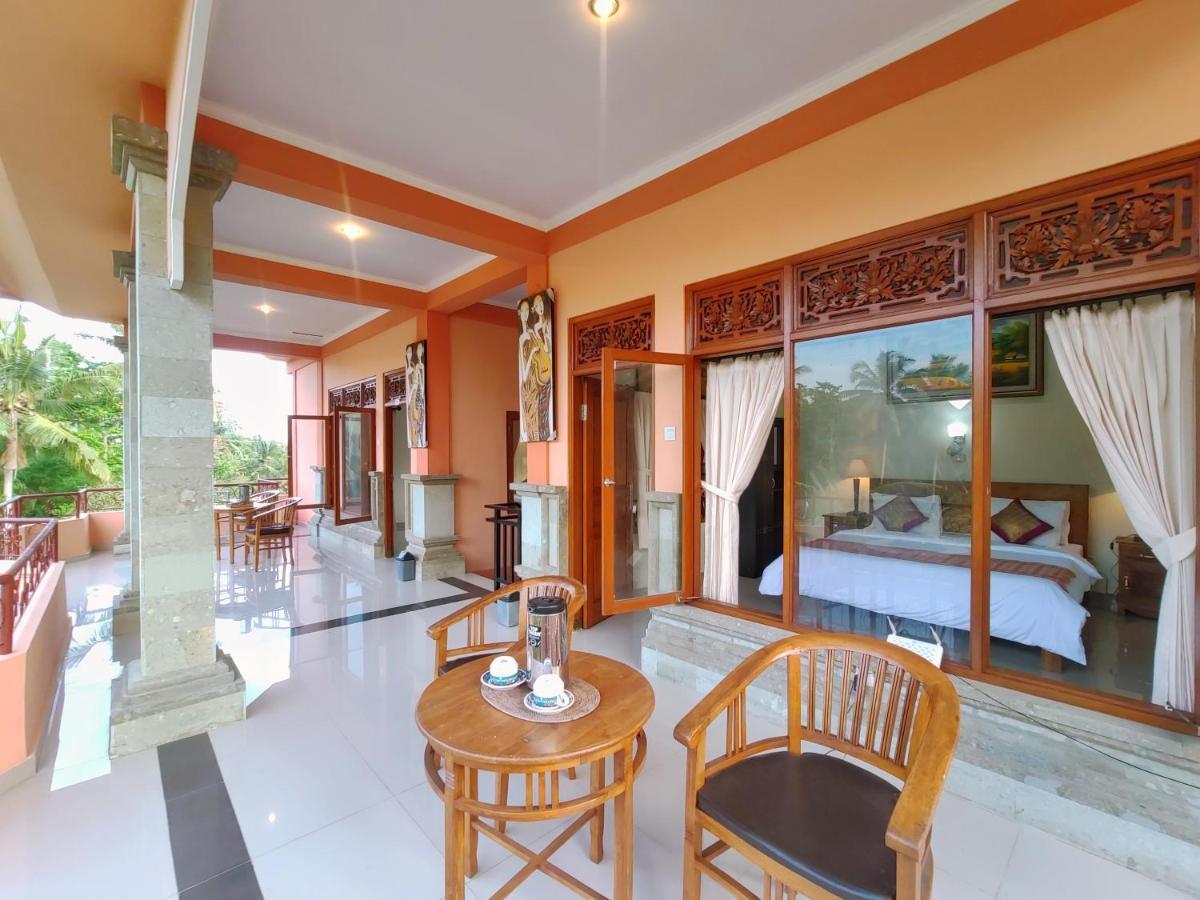 Hotel Gusti Rai House à Ubud Extérieur photo
