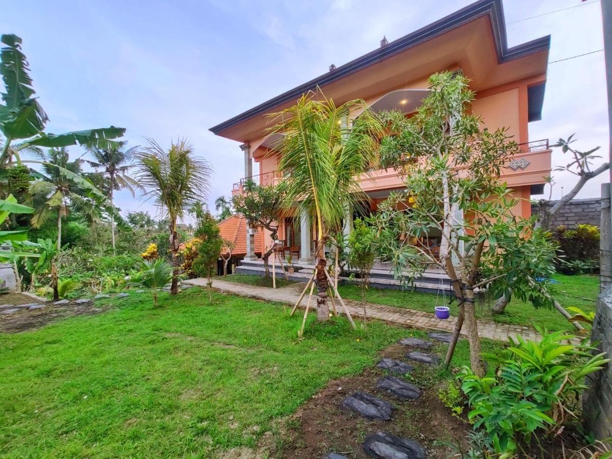 Hotel Gusti Rai House à Ubud Extérieur photo