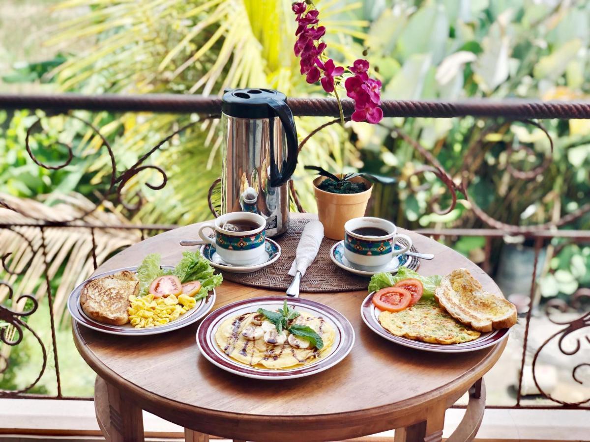Hotel Gusti Rai House à Ubud Extérieur photo