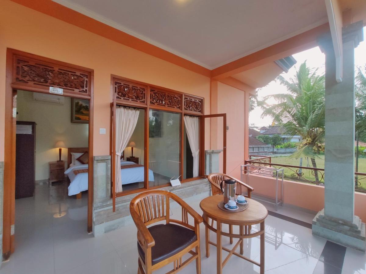 Hotel Gusti Rai House à Ubud Extérieur photo